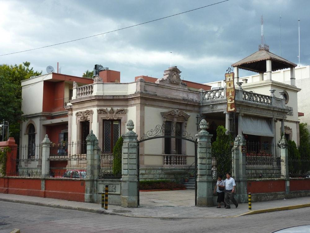 Hotel La Casona Del Llano Oaxaca Exterior photo